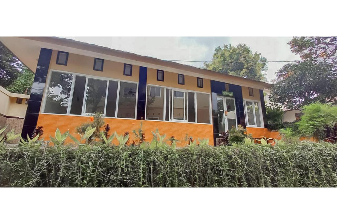 Hotel Sri Indrawati Puncak Mitra Reddoorz Богор Екстериор снимка